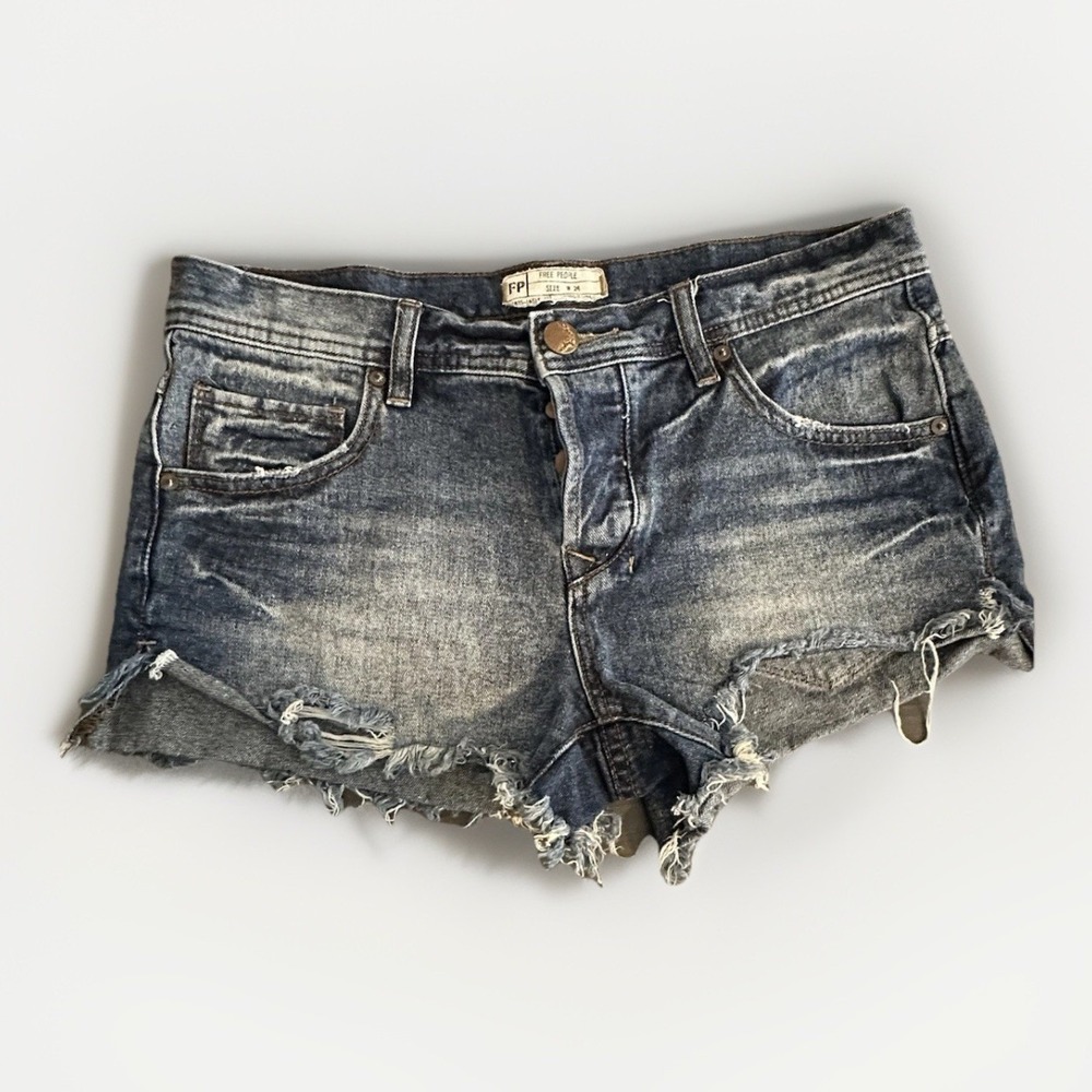 Free People Booty Shorts Women 26 Low Rise‎ Y2K Festival Micro Mini Cutoff Denim